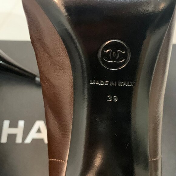 AUTHENTIC Chanel Shoe Brown Black Toe Heel Round Toe Ballet Style Heel Size 9 - Picture 7 of 9